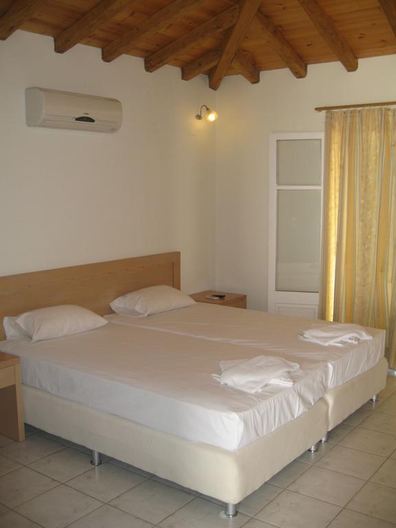 Marialena Village Platanias  エクステリア 写真