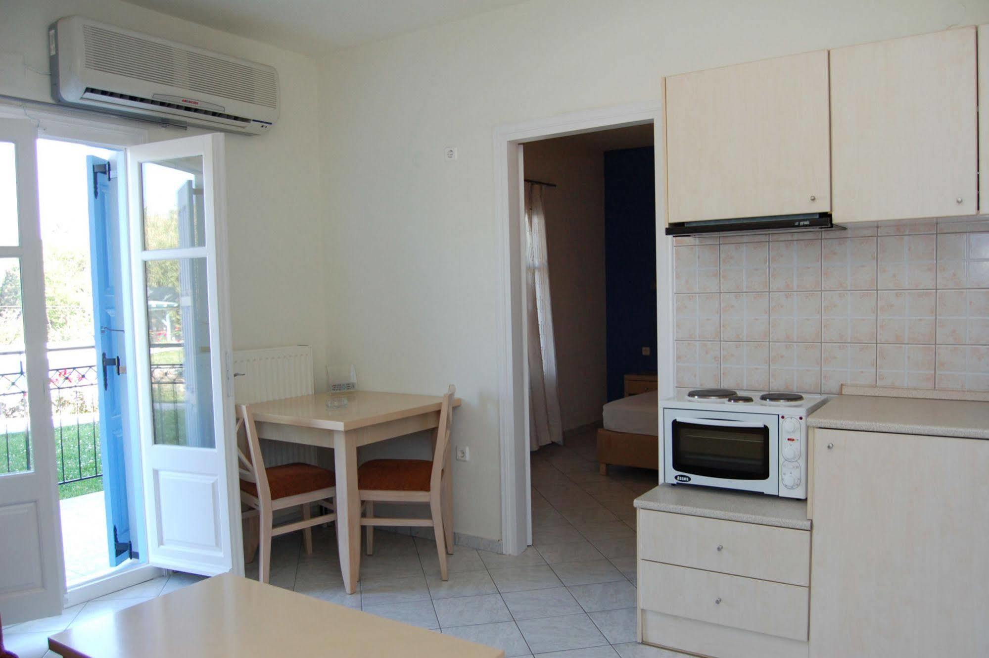 Marialena Village Platanias  エクステリア 写真