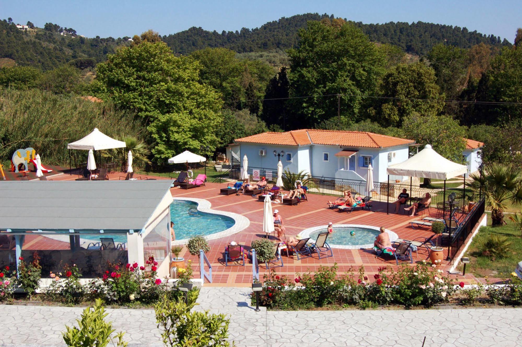 Marialena Village Platanias  エクステリア 写真